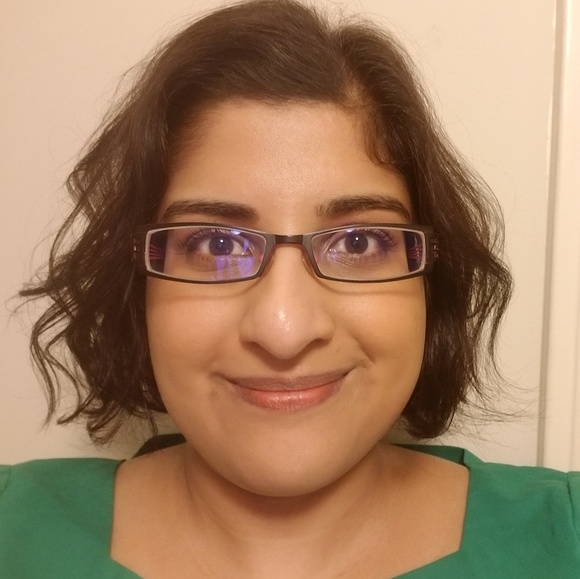 Meet your Posher, Samia - Picture 2 of 2